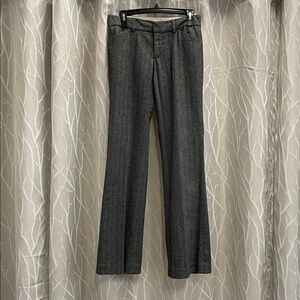 GAP Stretch Modern Flare Slacks Ladies Size 2R, Waist is 15” Across, Inseam 30”